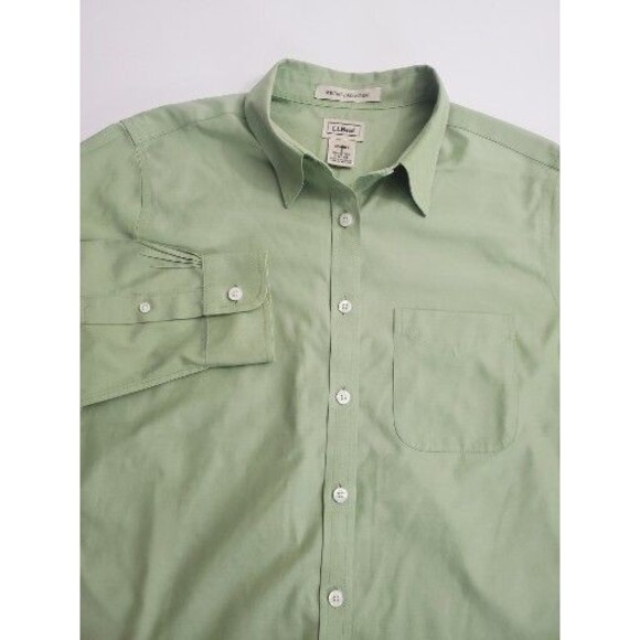 L.L. Bean Tops - L.L. Bean Women's Wrinkle Resistant Long Sleeve Button Up Casual Shirt, S